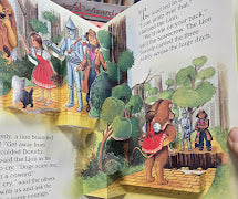 THE WONDERFUL WIZARD OF OZ TREASURY COLLECTION POP-UP SET COMPRISING