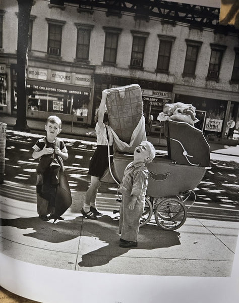 VIVIAN MAIER